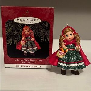 Hallmark Ornament Madame Alexander Series (2nd - 1997)